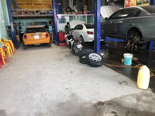 garage sửa chữa xe BMW