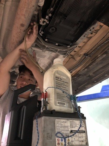 sửa chữa xe Mercedes Bình Tân